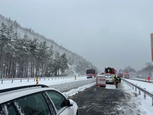 27271a73-8768-4998-88e8-4fbfe56b246d