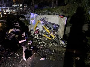 5e252cff-4803-4ed0-b642-cb972c41df78