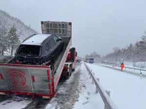 D05D7DA8-4B5F-421C-8C29-7D750F4B9D14