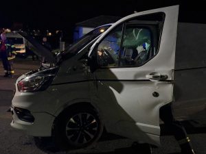 b9567b27-a93a-452a-bdaf-51b1cfc15002